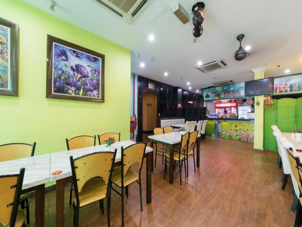 Oyo 126 Rae Hotel Куала-Лумпур Экстерьер фото